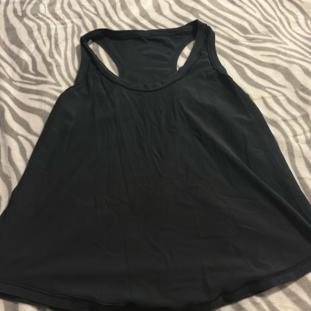 black tank top